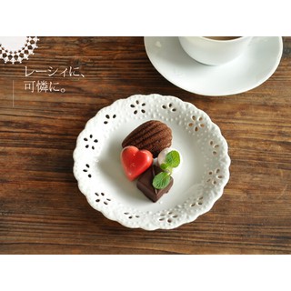 現貨 日本製美濃燒 蕾絲裸空 點心盤 白瓷 盤子 盤 陶瓷盤子 甜點盤 餐盤 碗盤 日式餐盤 碗盤器皿 富士通販