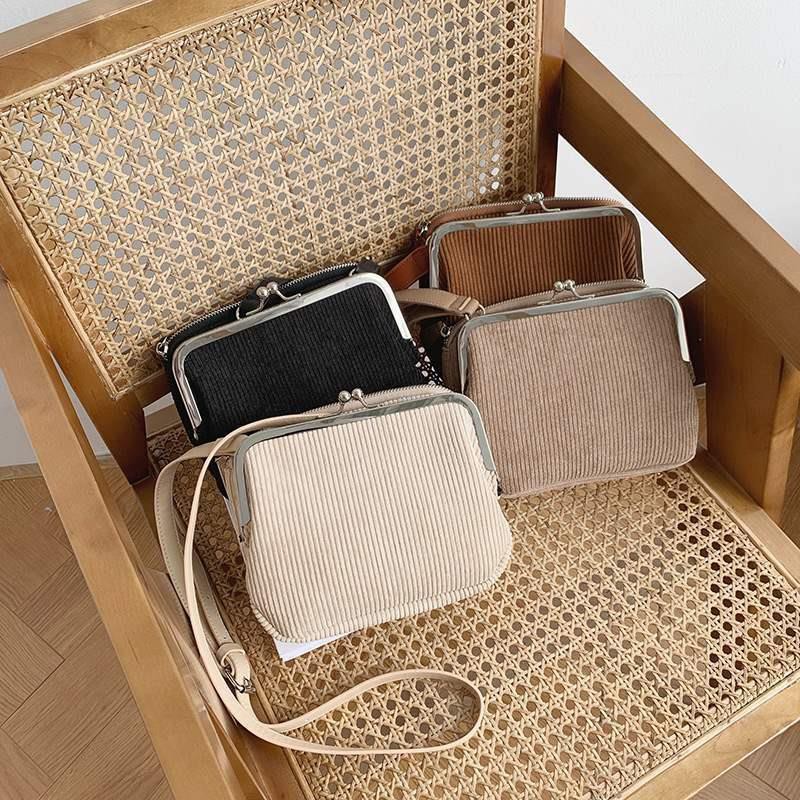 霖霖的店 古典口金包 燈芯絨材質原創復古口金夾子包優雅百搭零錢包口金包ins韓國新款夾子包小方包復古小眾設計感