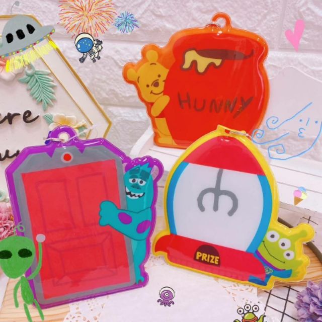 日本進口 迪士尼系列造型防水彈簧票卡套 票卡夾 悠遊卡套--維尼熊/怪獸大學毛怪/toys玩具總動員外星人