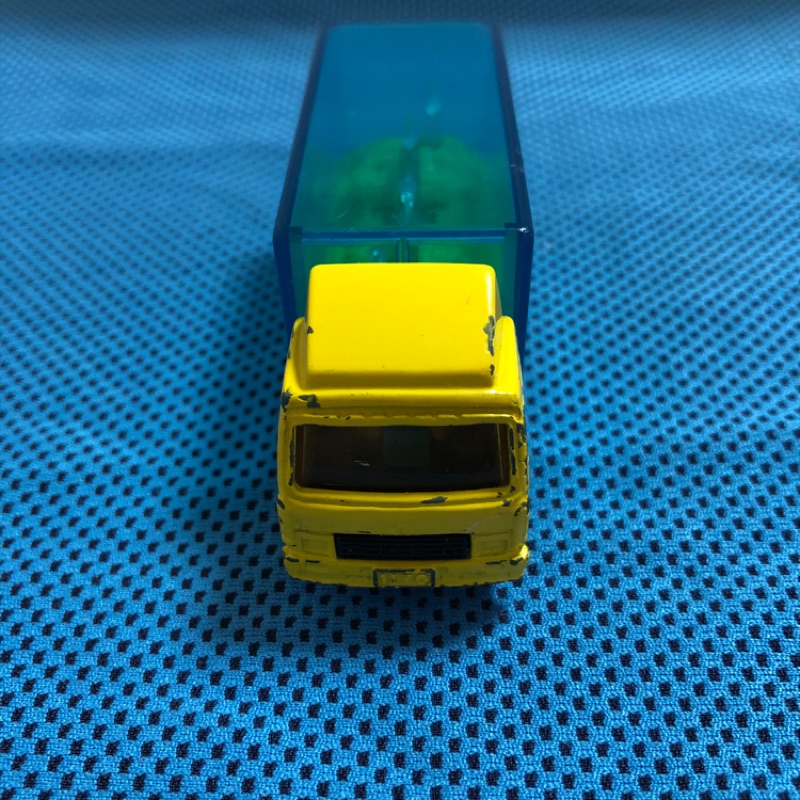 Tomica MITSUBISHI FUSO TRUCK 水族館搬運車（1988年）