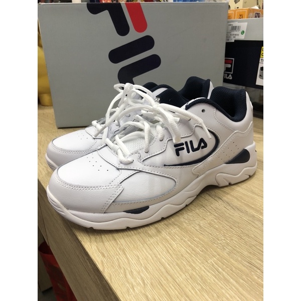 進口Fila 男休閒慢跑鞋，US8.5號(26.5cm)，特價$599