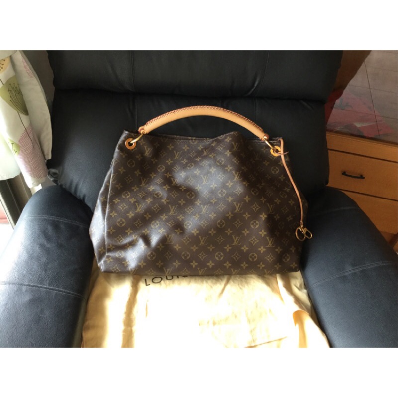 Louis Vuitton 購物大包、媽媽包M40249(真品）