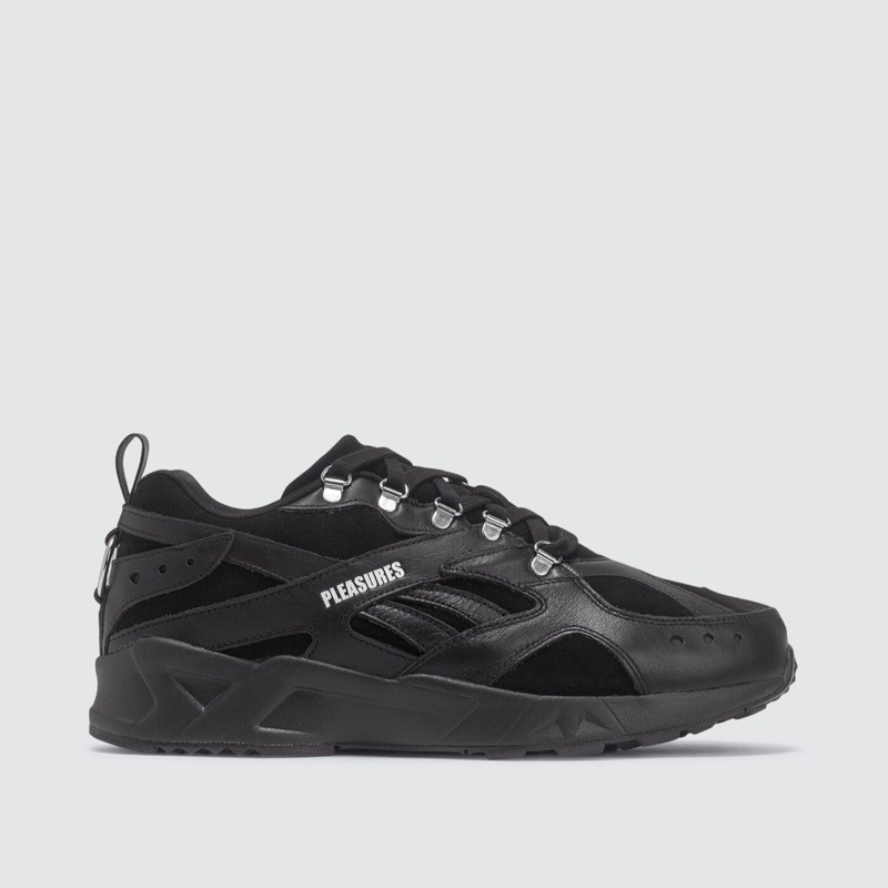 pleasures reebok aztrek