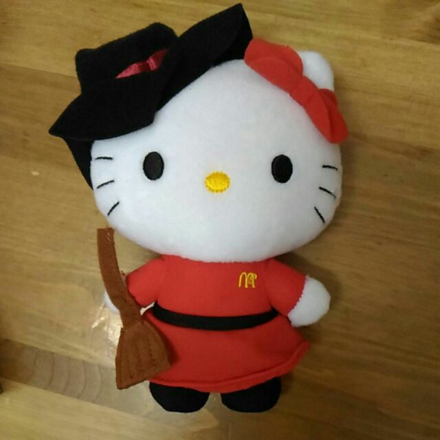 Hello Kitty麥當勞娃娃