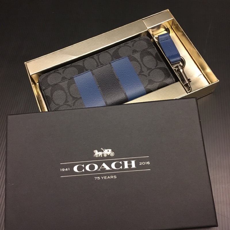 全新COACH  55484 黑色藍條紋C logo 長夾+鑰匙圈 禮盒組  尺寸:長夾19x10x2cm