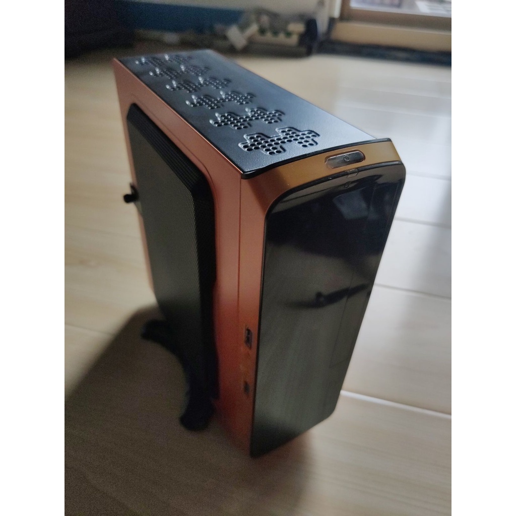 迎廣 INWIN ITX 小機殼 同蕭邦