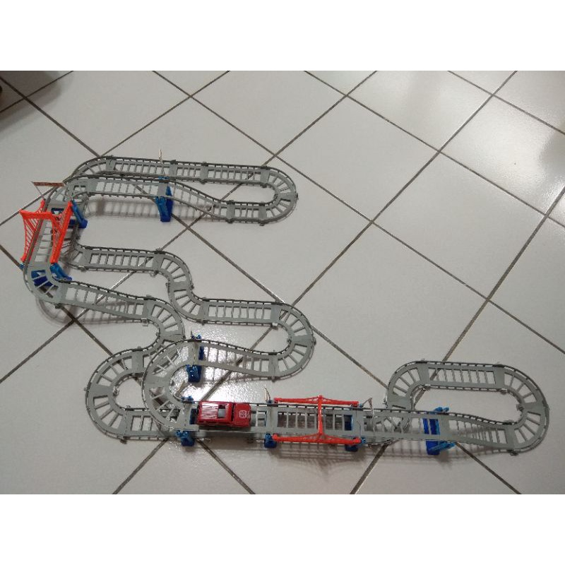 (二手)DIY 2 軌道 拼裝益智汽車百變積木兒童玩具 一大箱