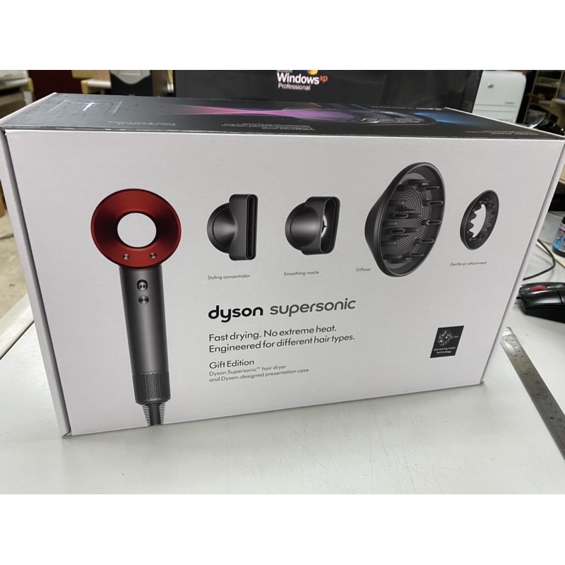 Dyson hd03 酒紅色 吹風機 全新 恆隆行公司貨 只拆拍照