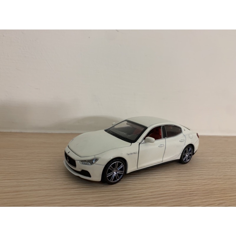 Maserati Ghibli 小模型車
