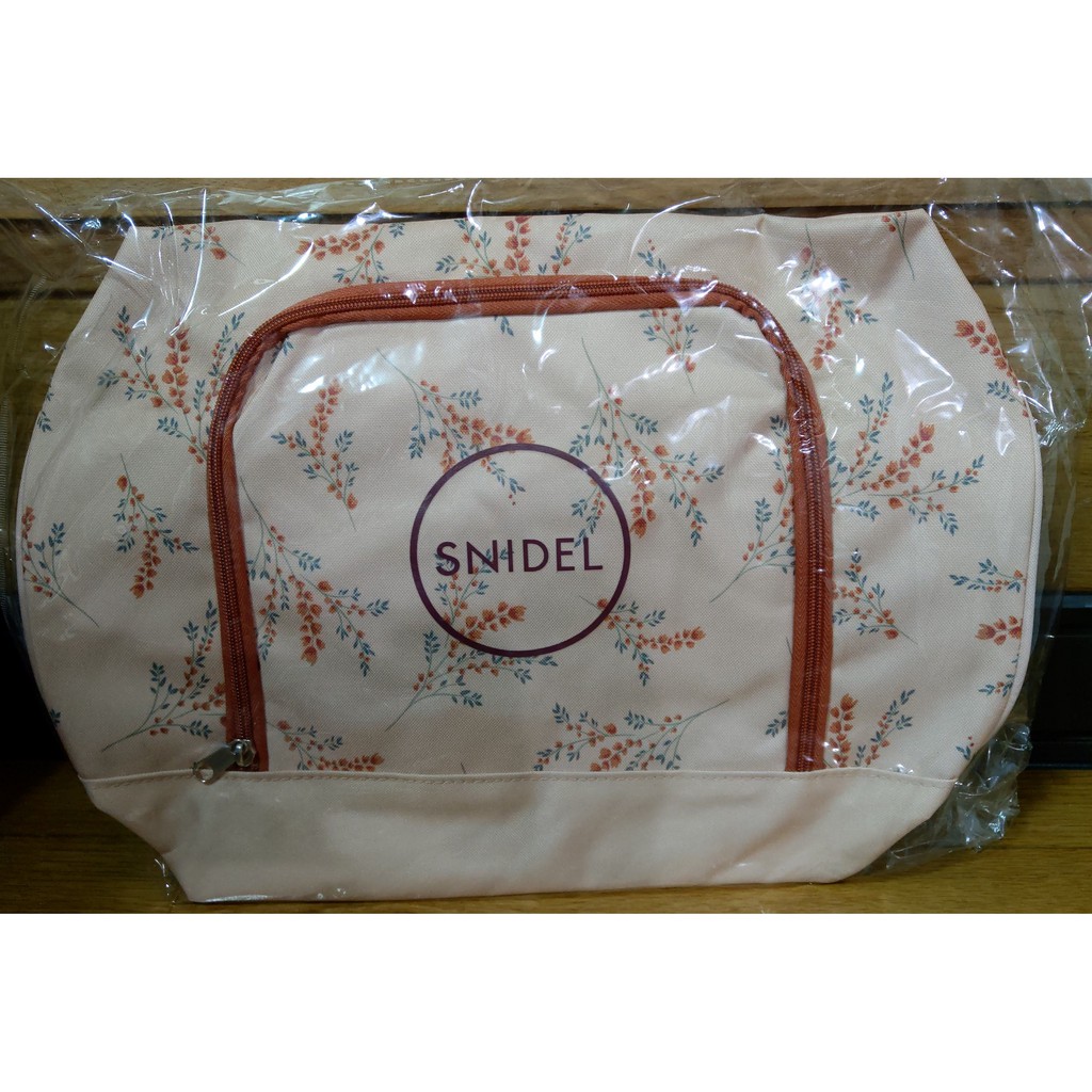 SOGO周年慶  來店禮 Snidel Hello Kitty 旅行袋