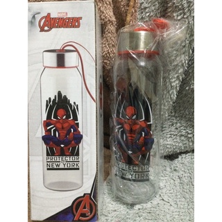 正版MARVEL蜘蛛人 鋼鐵人耐熱玻璃水瓶（提繩蓋300ml 台灣製 卡通耐熱玻璃水瓶 蜘蛛人 鋼鐵人 耐熱0～120度