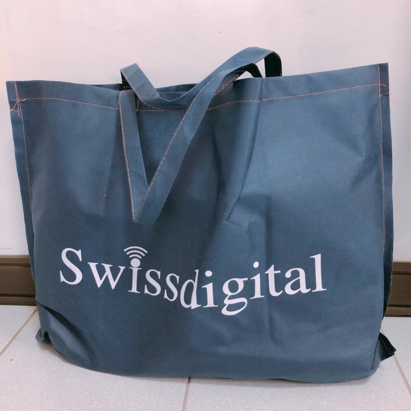 SWISS DIGITAL瑞士知名品牌 頂級流線曲後背包 可裝筆電