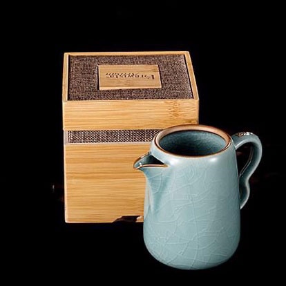 Brewista 陶瓷咖啡分享壺木盒裝／冰晶藍 ／400ml