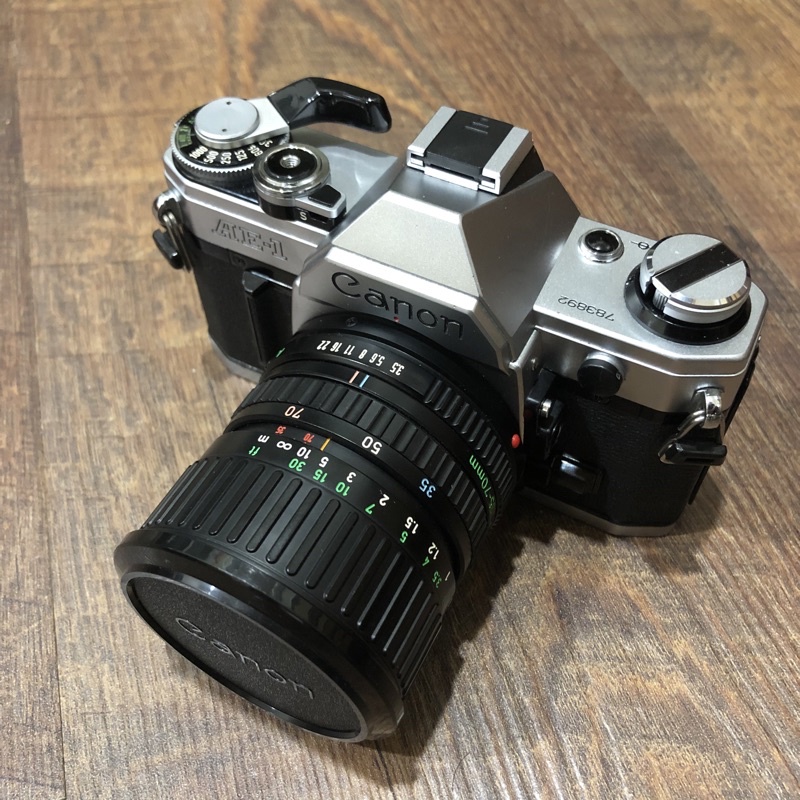 (保留商品，下單前請先詢問)限時特賣 Canon AE-1 經典機款+canon nFD 35-70mm 優質旅遊變焦鏡