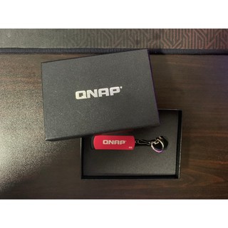 QNAP 隨身碟 8GB