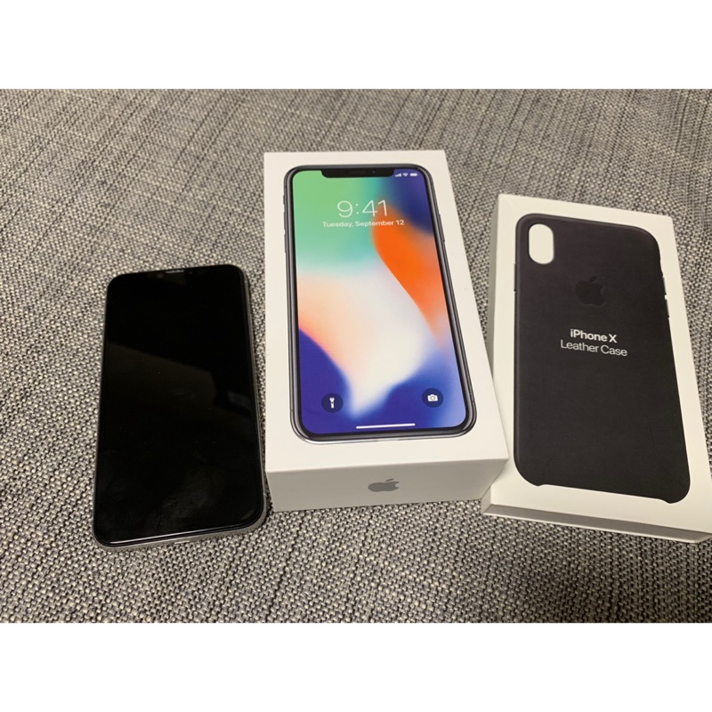 iPhone X 銀色 256g 中華電信 貨 + 2手 黑色 原廠皮革保護套