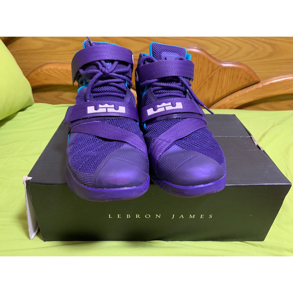 Nike Lebron Soldier 9有鞋盒/US10.5/籃球鞋/二手/只有拿來打室內/紫色/完美主義者切勿下標