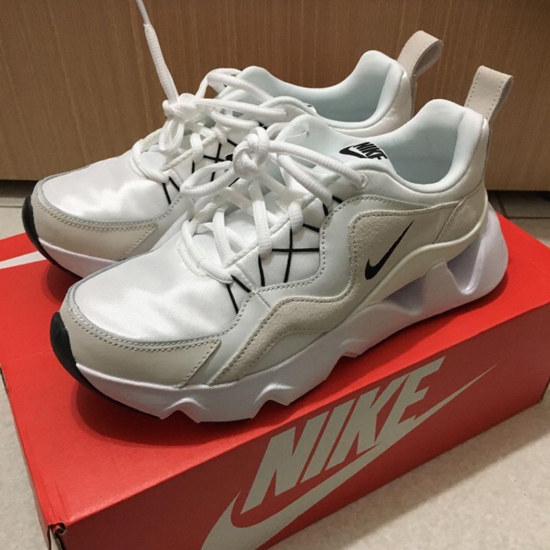 近全新Nike Ryz365孫芸芸鞋
