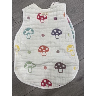 防踢被hoppetta 蘑菇被 正品 0-3Y 購於南西新光