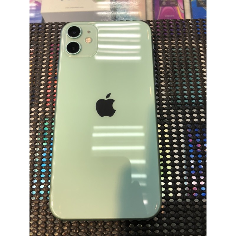 幸福電訊💫iPhone 11 128 綠，9.5成新，電池健康度94%,保固內。