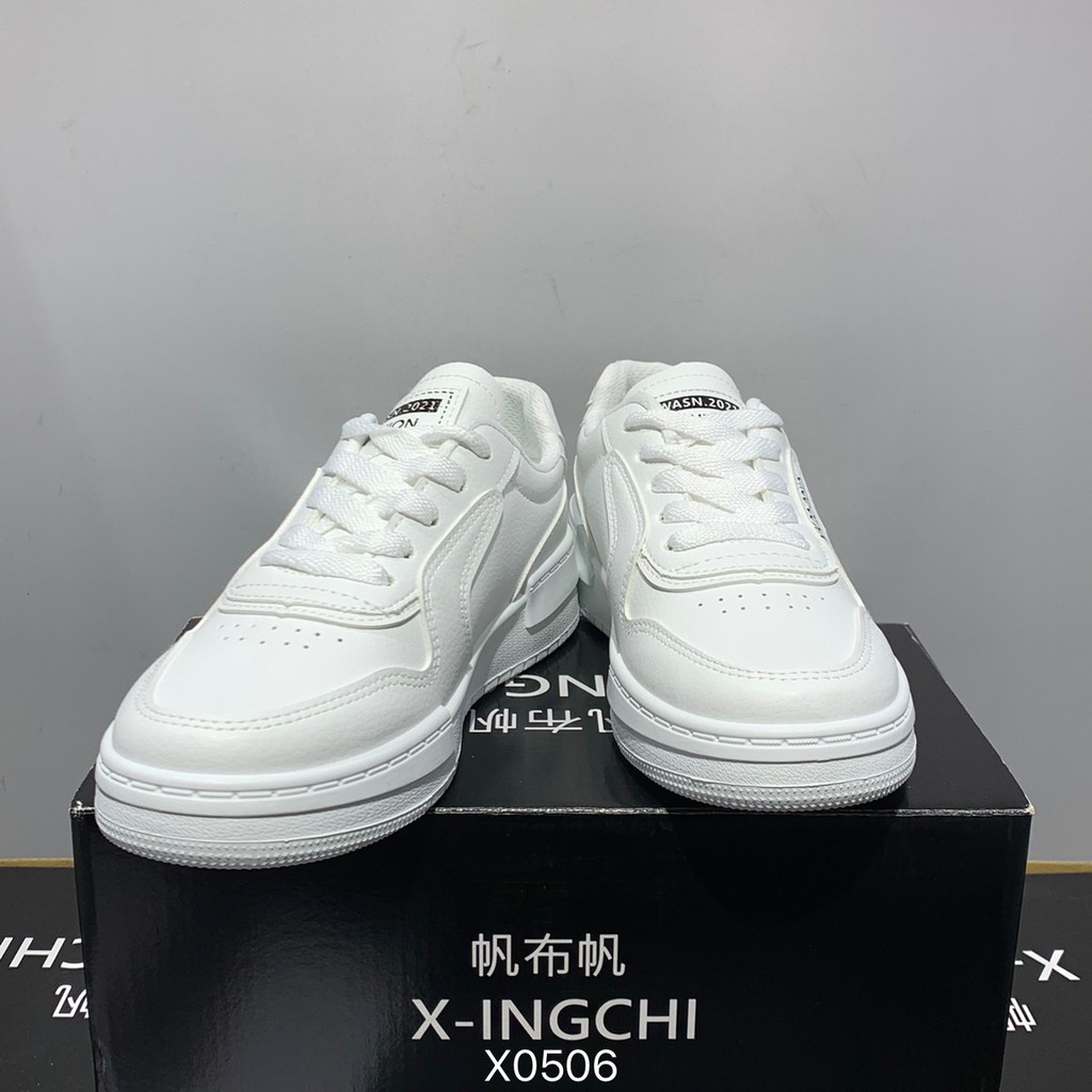 X-INGCHI 女款白色休閒鞋 X0506