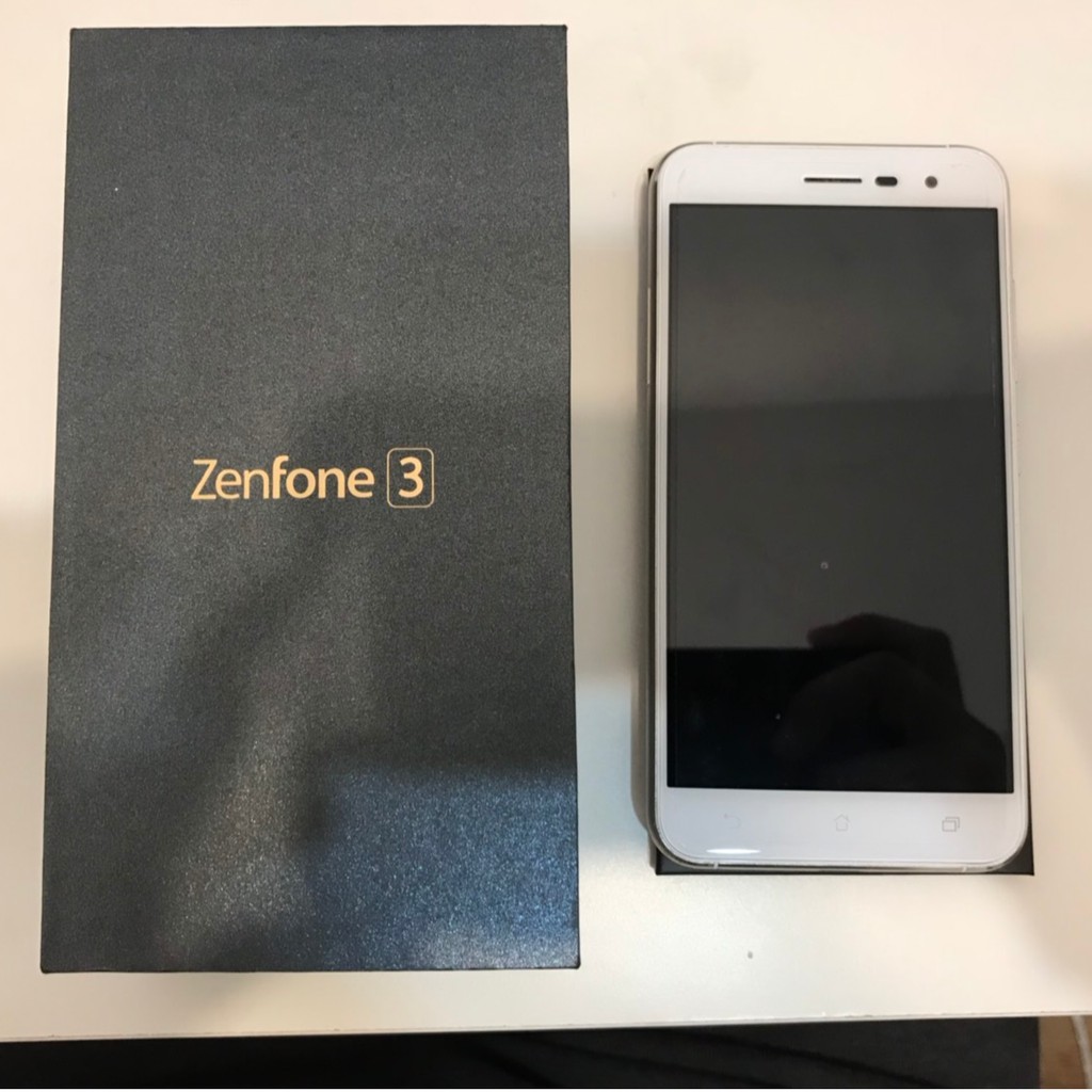 ASUS ZenFone 3 ZE520KL 5.2吋/3+32G/雙卡LTE八核心智慧手機 白色