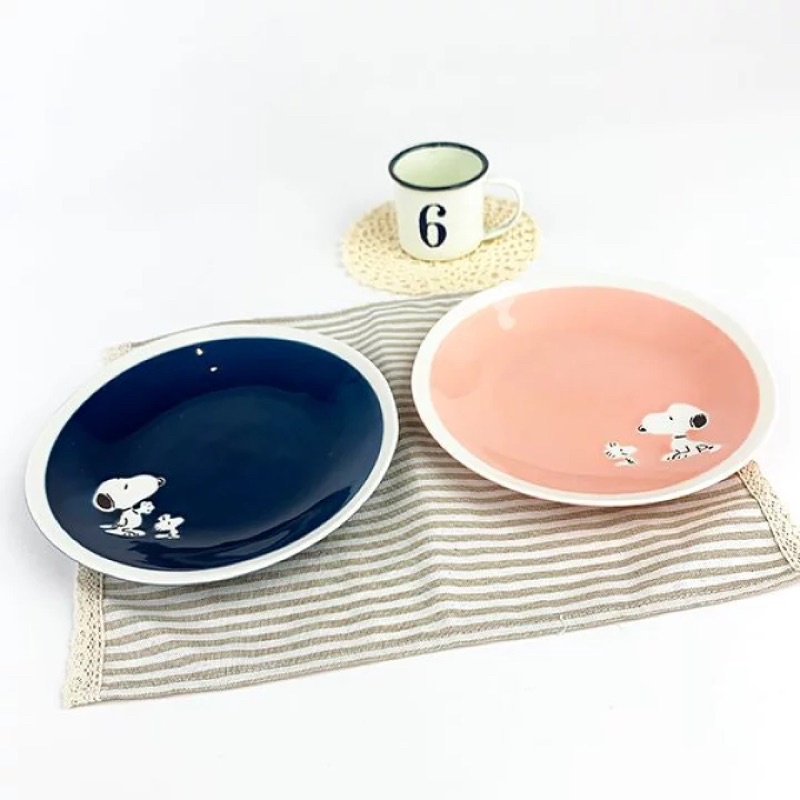 日本正版 山加陶瓷 史努比Snoopy 2入陶瓷盤組19CM日本製 沙拉盤,點心盤 餅乾盤 蛋糕盤 陶瓷盤 淺盤 菜盤