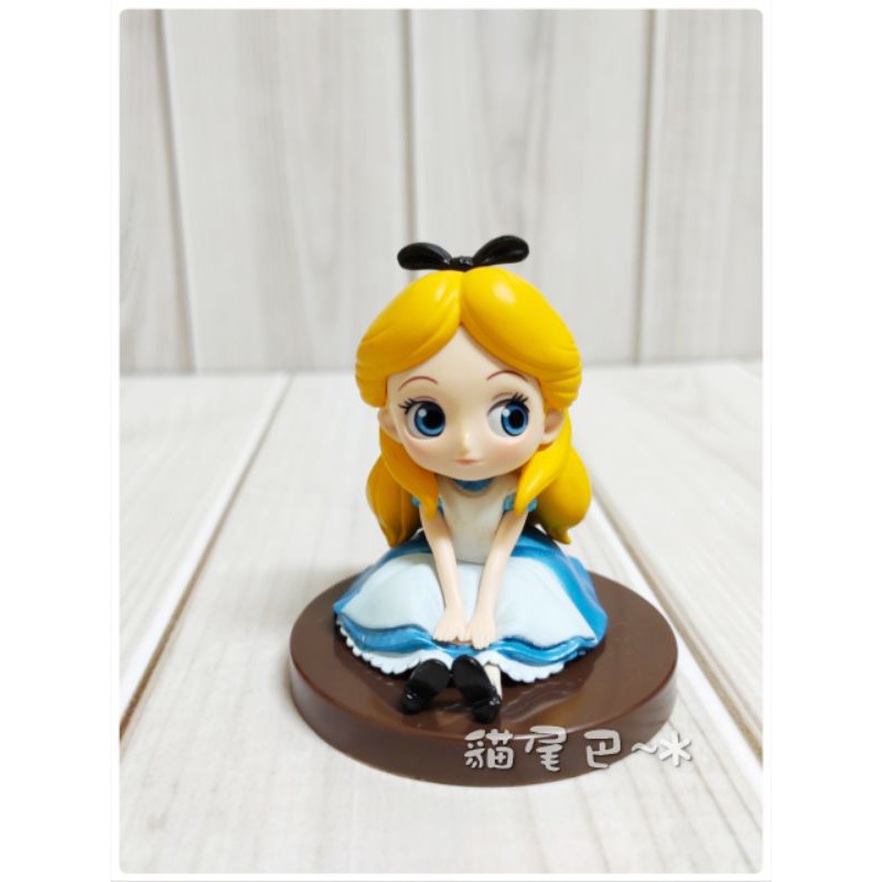 貓尾巴~* 日版 景品 迪士尼 Q-POSKET PETIT 愛麗絲 Alice 公主系列 珍珠色