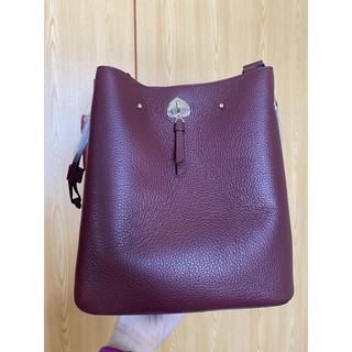 💜KATE SPADE 桃心鎖釦荔枝紋雙層肩背/斜背 水桶包