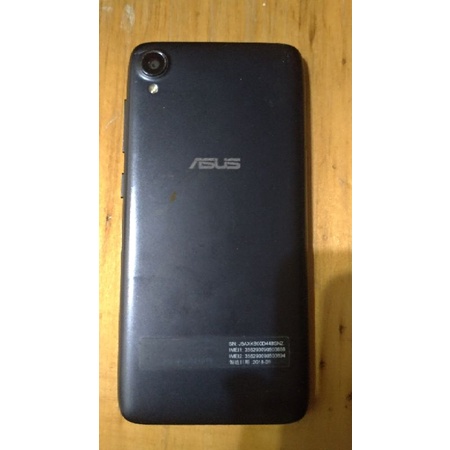 ASUS ZenFone Live L1 ZA550KL 1+16G 5.5吋 安卓8.1 三卡槽 4G+3G雙卡二手機