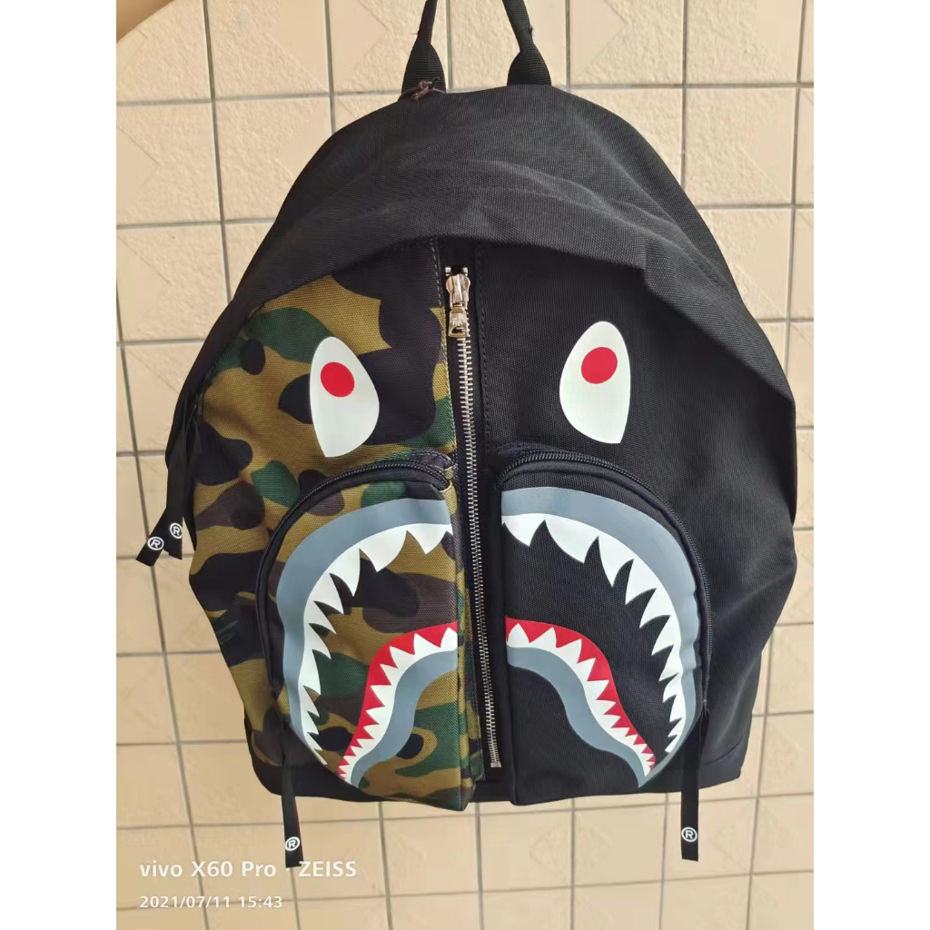 BAPE迷彩鯊魚後背包 日本雜誌附錄潮牌 拼接炫酷 中小學生校園書包 塗鴉街拍電腦背包潮流
