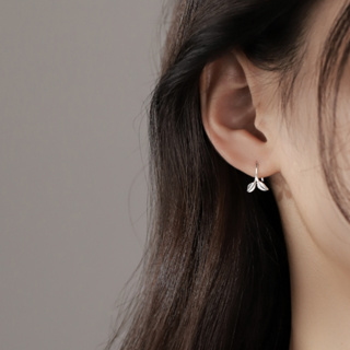925銀葉形夾式耳環韓國可愛少女日常耳飾