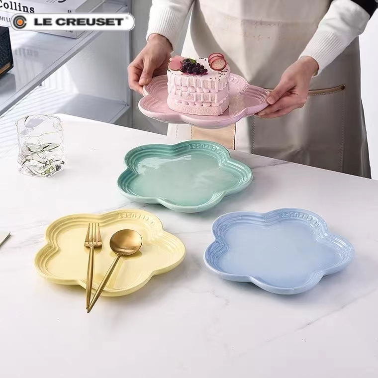 Le Creuset酷彩冰淇淋花形盤花盤花朵花瓣盤菜盤餐盤四件套23cm