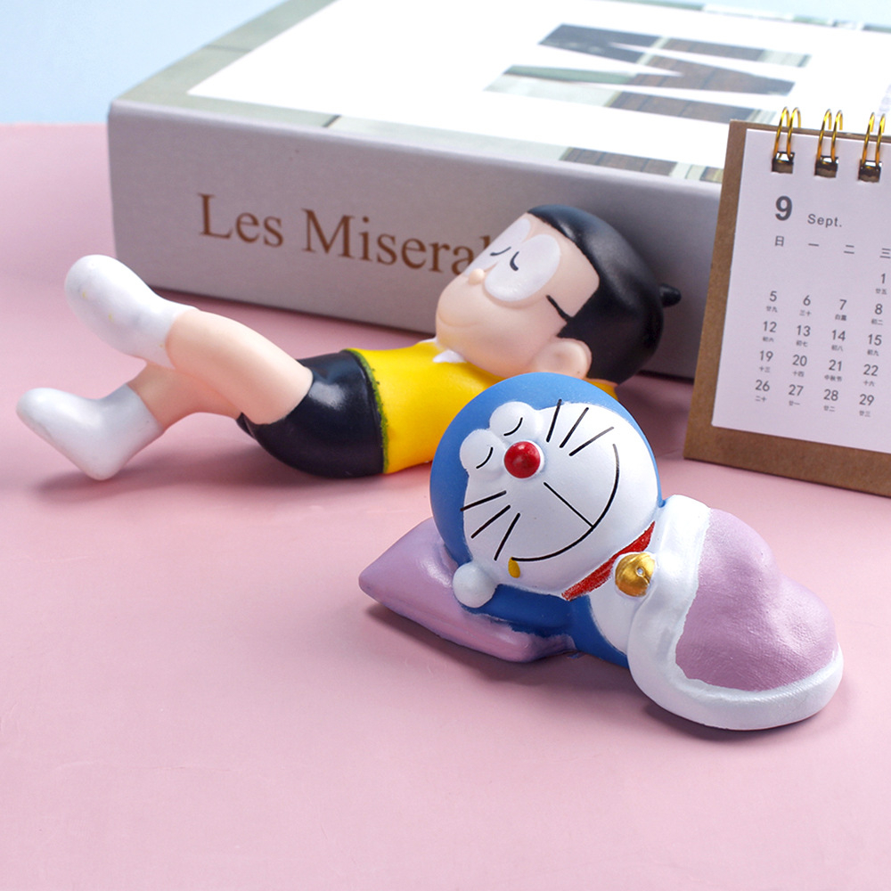 【桃子生活館】  動漫 哆啦A夢 Doraemon 叮噹貓 野比大雄 蓋被睡眠 Q版蛋糕裝飾公仔人偶模型玩具娃娃手辦擺件