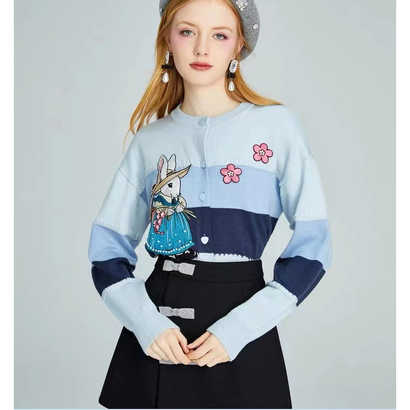 2023秋冬時髦時尚洋氣漂亮寬鬆上衣高級設計感小眾卡通刺繡花朵毛衣針織小外套外套女