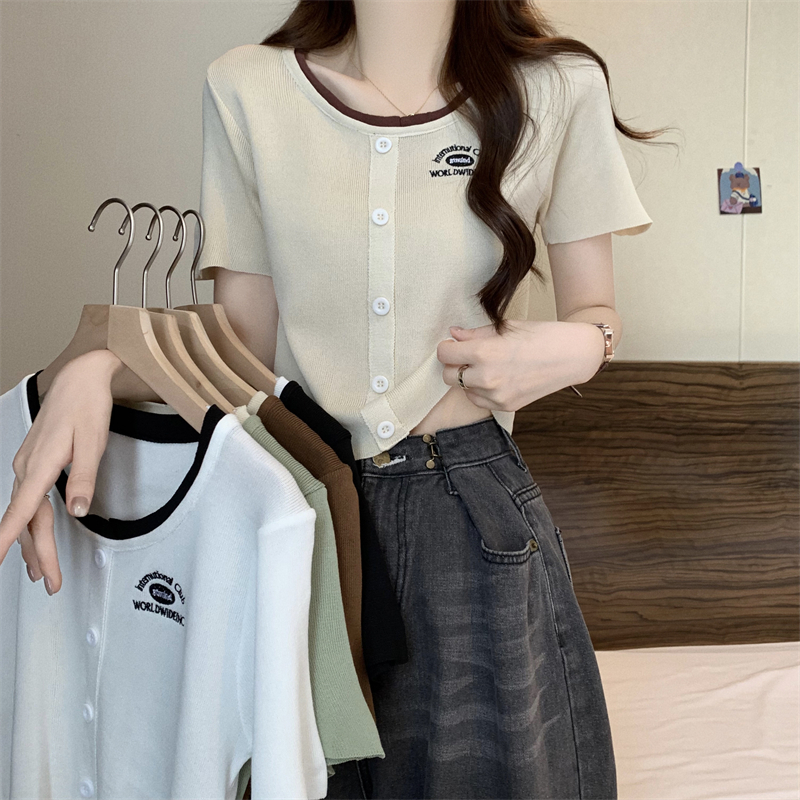 新版韓風設計感圓領短袖針織衫