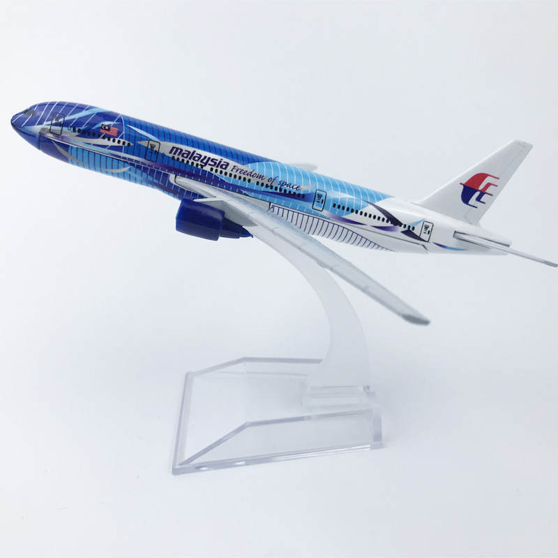 Yalinda馬來西亞航空海浪波音777 16CM模型飛機套件兒童生日禮物飛機模型玩具