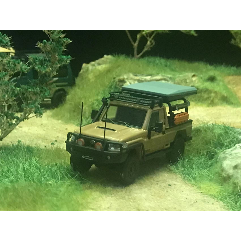 豐田 汽車人模型 1/64 TOYOTA LAND CRUISER 79 Single Cabin Pickup 合金汽