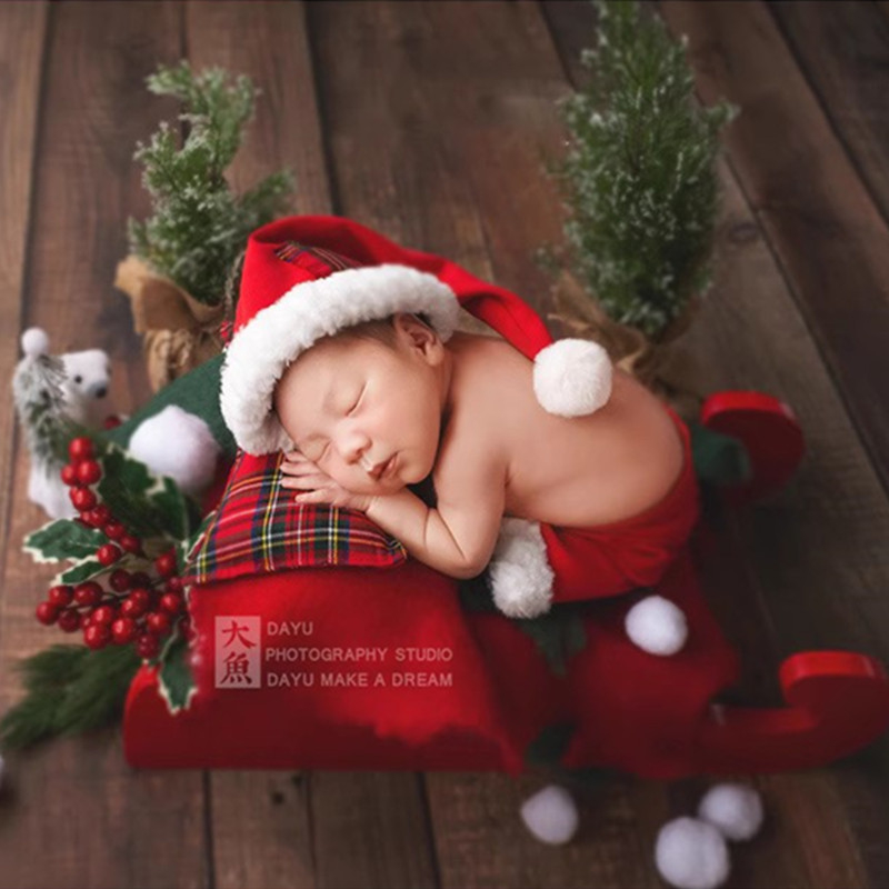 🎀CYMMHCM新生兒攝影新年造型服裝 嬰兒拍照寫真帽子褲子枕頭三件套 影樓道具 寶寶月子照相圣誕衣服 寶貝成長紀念禮物