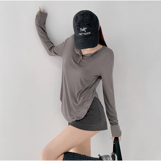 超舒適~歐美慵懶風弧形下襬女生長袖寬鬆上衣 純欲風薄款防曬衫白色長袖T恤 休閒防曬跳舞街舞舞蹈上衣 打底衫 居家服係扣半