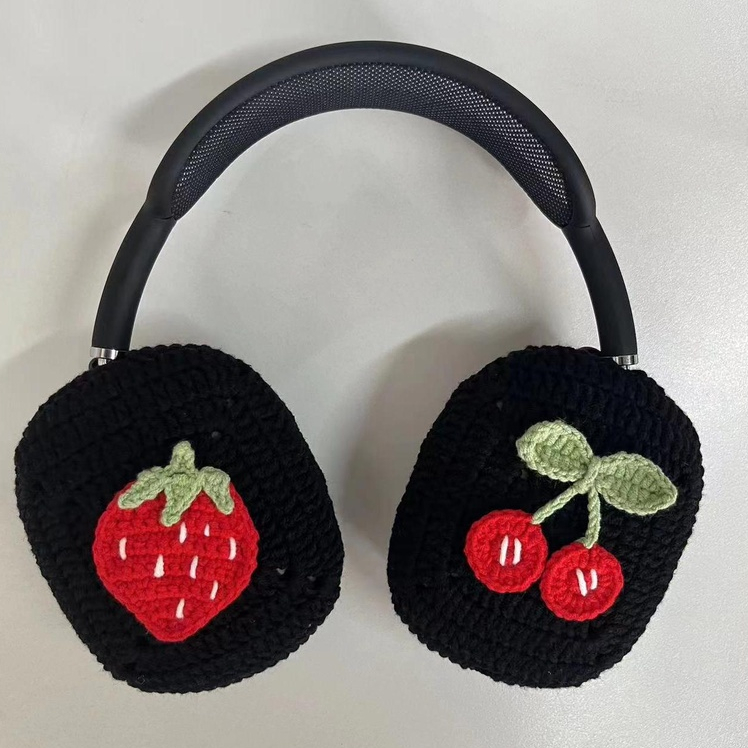 【耳機保護套】【現貨】純手工鉤織毛線櫻桃草莓可愛耳機套 適用於蘋果MAX 索尼XM4 XM5藍牙耳機保護套 可訂製款式顏