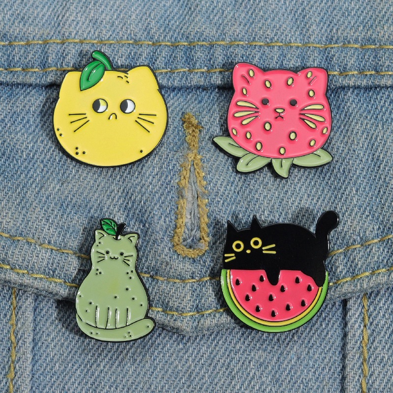 卡通金屬胸針創意水果草莓西瓜與黑貓可愛動物橘子酪梨檸檬徽章