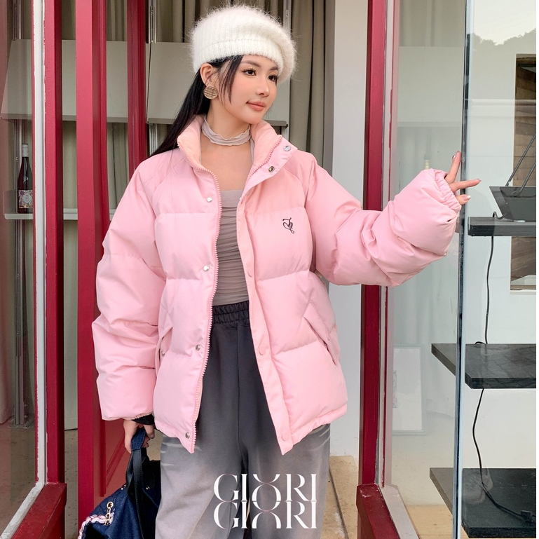 IRIS BOUTIQUE 泰國小眾設計冬季新款 粉色刺繡羽絨服 IC70977_pink