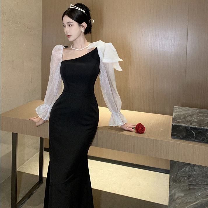 韓版黑色性感長裙女裝緊身收腰斜領露肩風長袖禮服中長款長袖絲絨洋裝