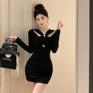 韓版性感黑色緊身洋裝女裝緊身收腰V領長袖包臀洋裝
