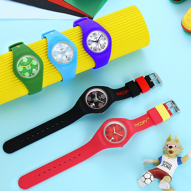 史努比SNOOPY足球形錶盤圓圓潤潤可愛兒童手錶矽膠錶帶防水學生手錶SNW824畢業禮物交換禮物