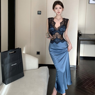 韓版生日聚會派對性感長裙女裝緊身收腰高級設計藍色緞面拼接蕾絲花邊V領無袖中長款吊帶洋裝