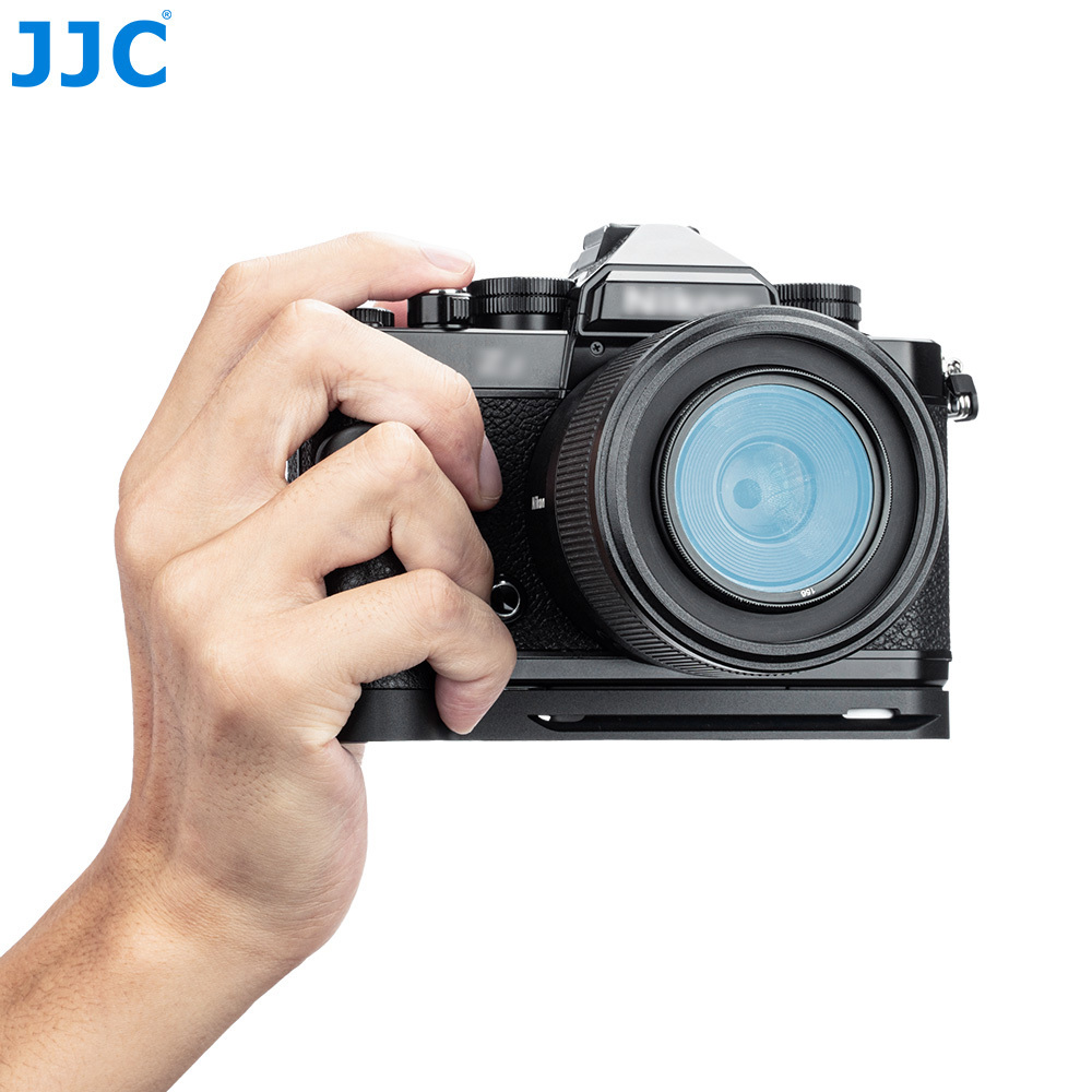 JJC Nikon Zf Z f 相機握把 阿卡式快裝板擴展底座 帶 AirTag 收納槽和三腳架螺紋孔