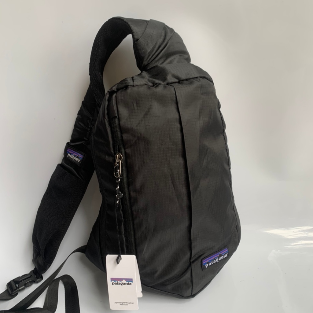 Patagonia Black Hole Sling 輕便斜挎包可折疊收納胸包