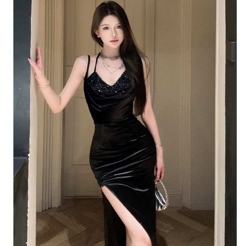 法式聚會派對吊帶洋裝女裝緊身收腰高級設計水鑽亮片V領無袖中長款黑色緊身洋裝